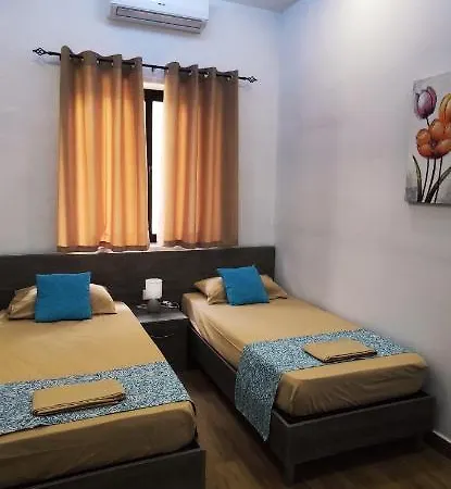 Apartment Diamonds Luxury